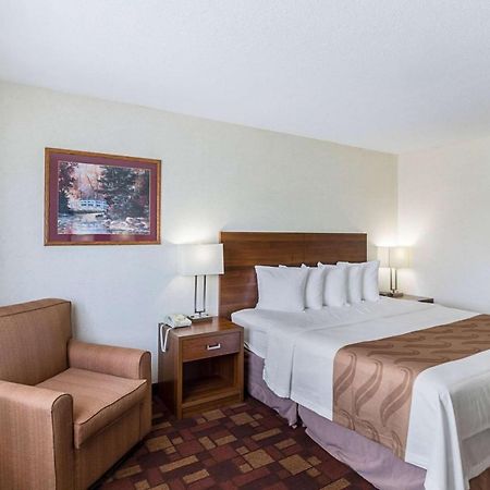 Econo Lodge Luverne I-90 Экстерьер фото