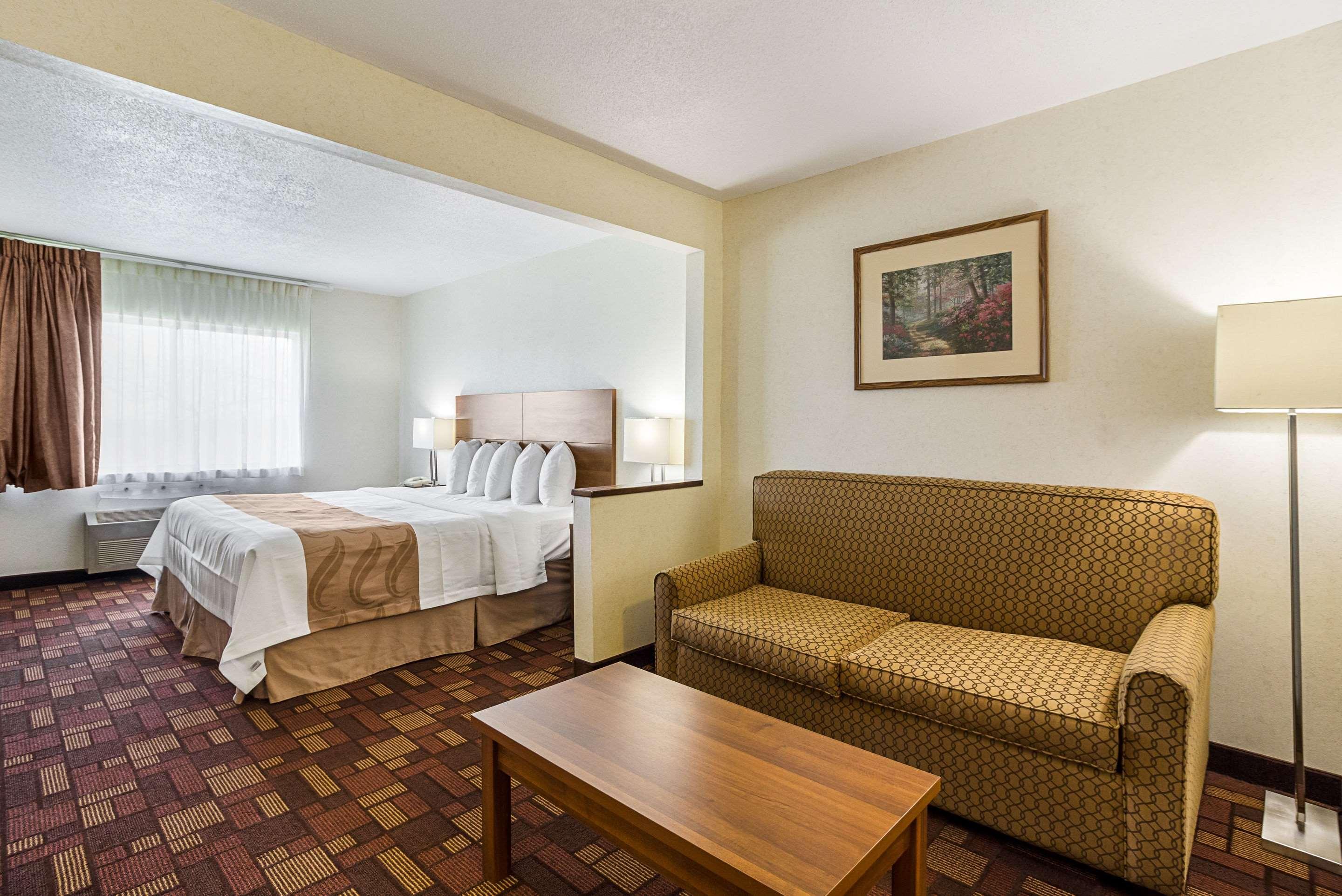 Econo Lodge Luverne I-90 Экстерьер фото