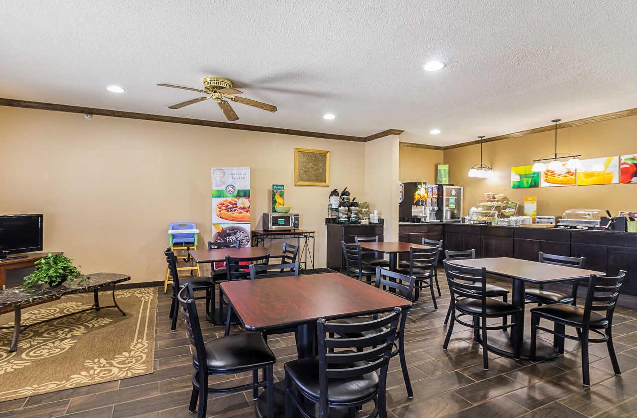 Econo Lodge Luverne I-90 Экстерьер фото
