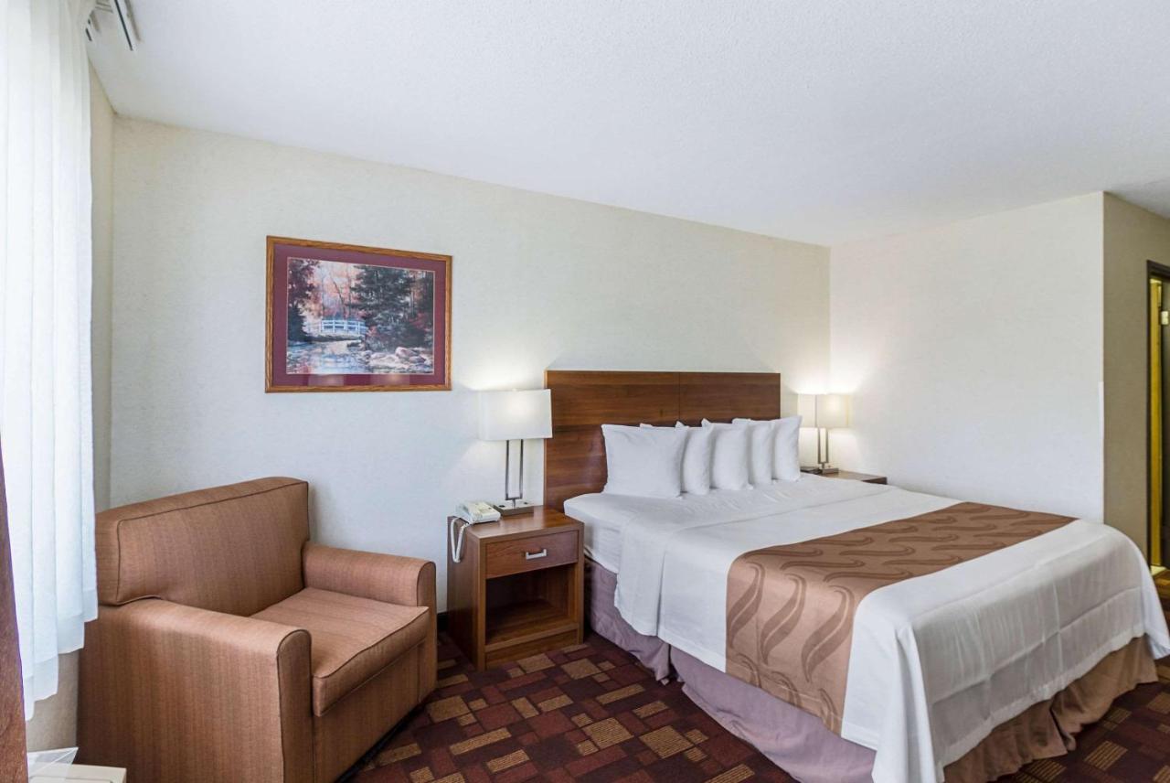 Econo Lodge Luverne I-90 Экстерьер фото