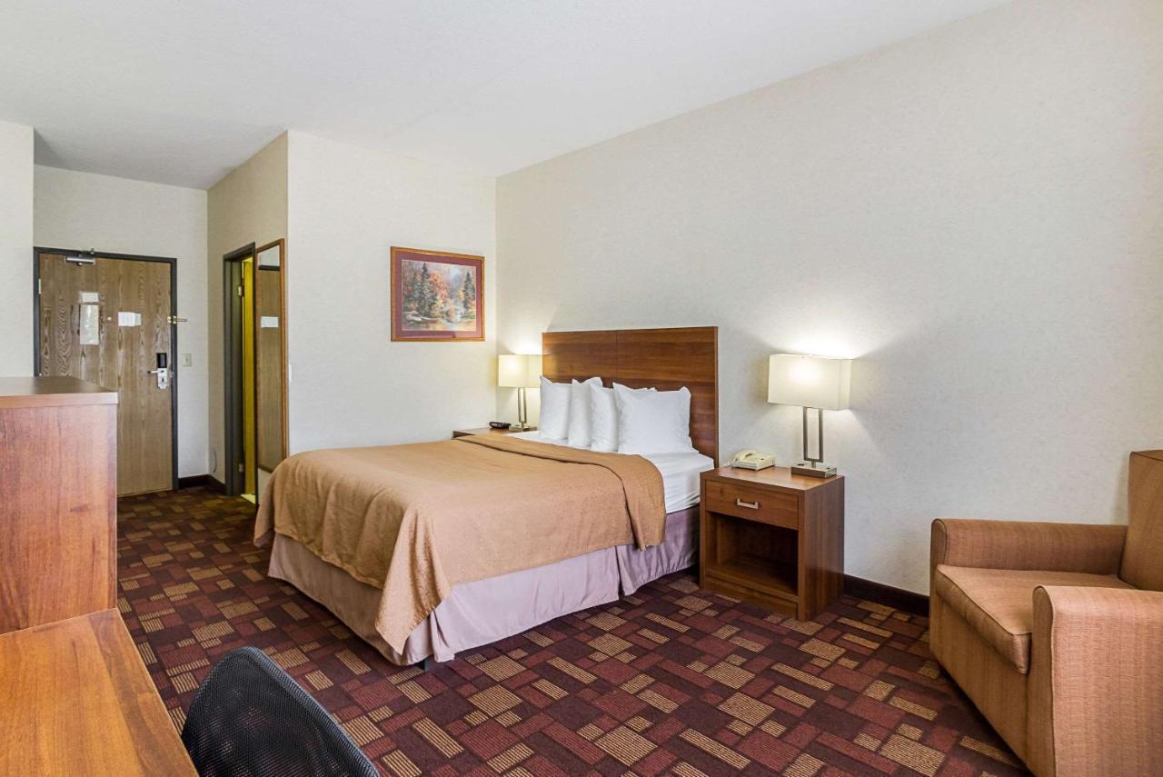 Econo Lodge Luverne I-90 Экстерьер фото